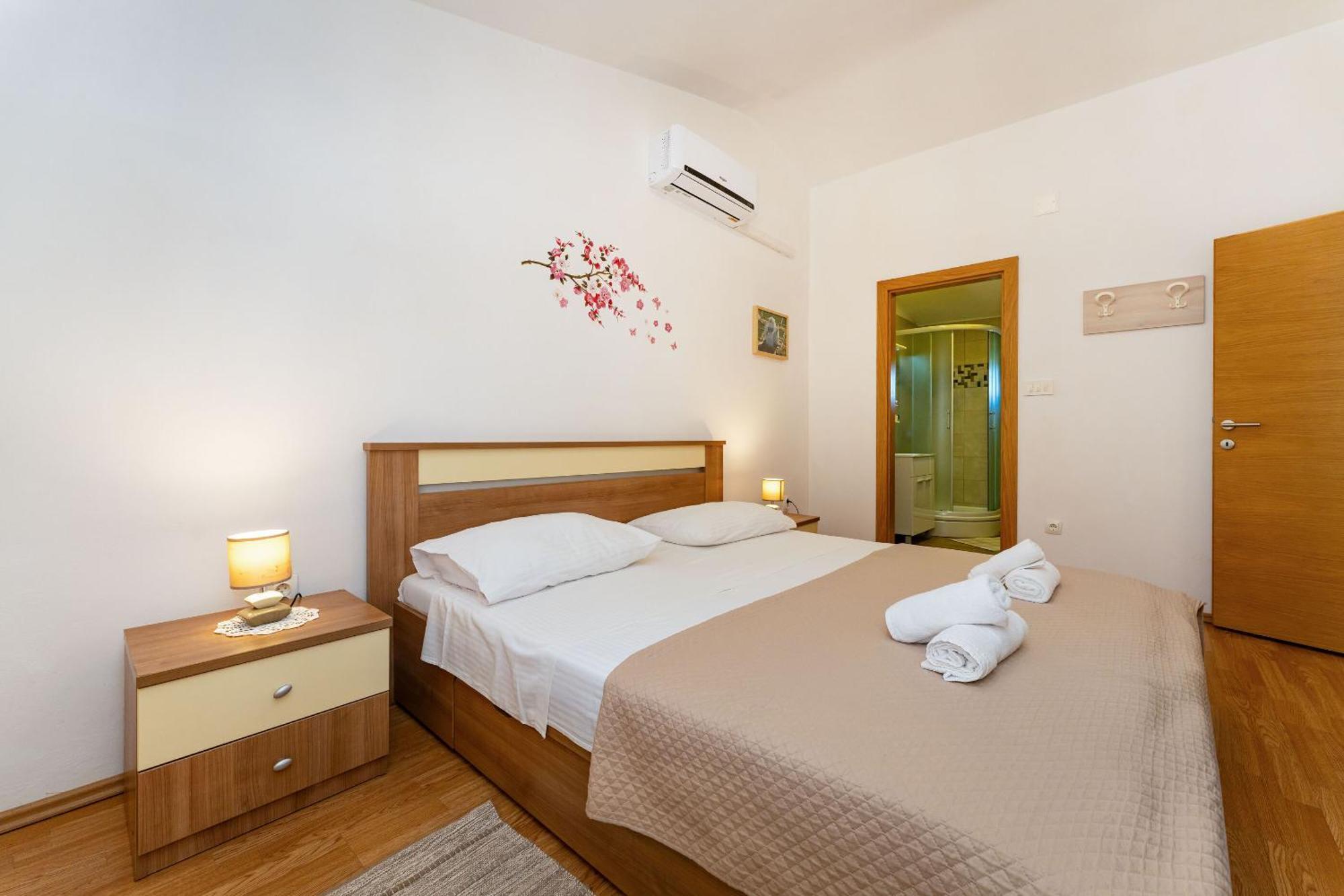 Apartments Nadica - Free Parking Nin Luaran gambar